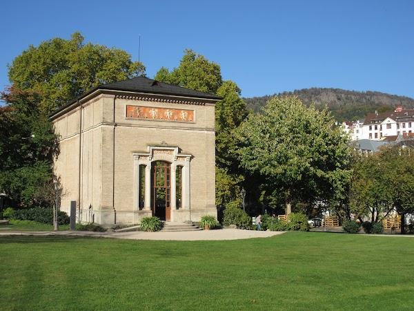 Trinkhalle