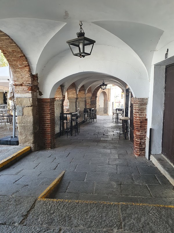 Plaza Chica