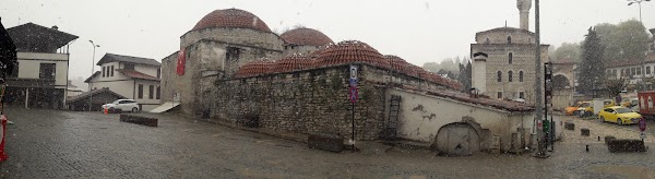 Tarihi Cinci Hamamı