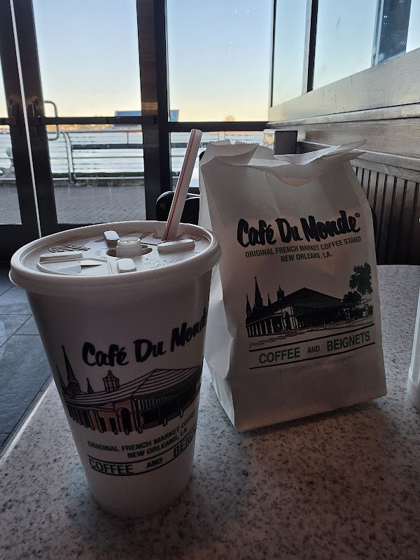 Café Du Monde Riverwalk