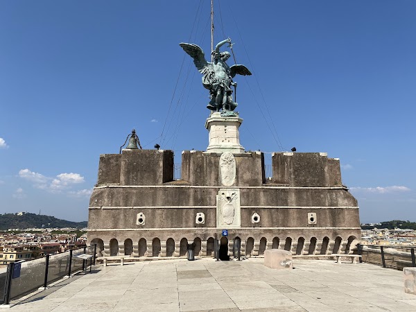 Kutsal Melek Kalesi