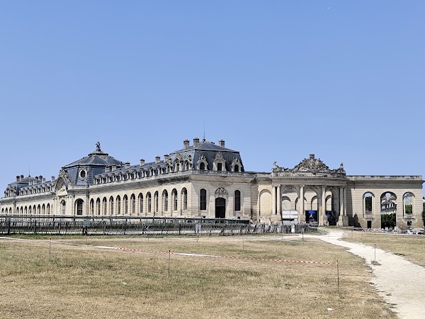 Grandes écuries du château de Chantilly