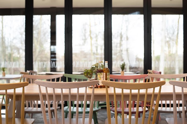 Barker's Foodstore & Eatery
