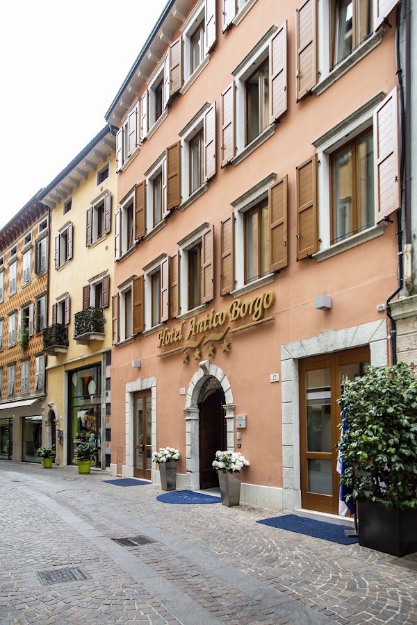 Hotel Antico Borgo - Blu Hotels