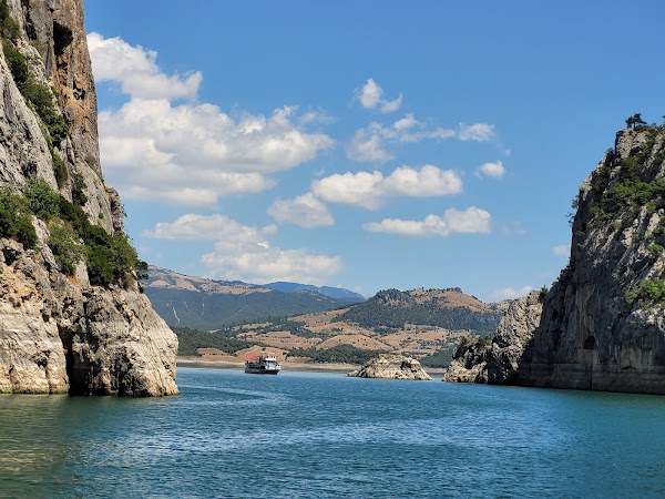 Şahinkaya Kanyonu