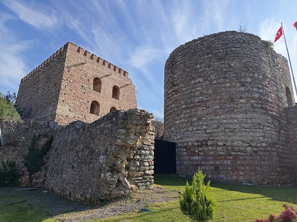 Eskihisar Castle