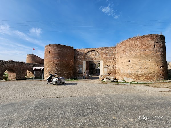 Lefke Gate