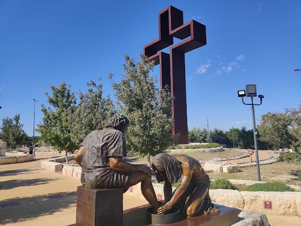 The Coming King Sculpture Prayer Gardens