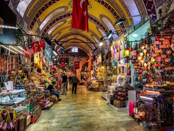 Kemeraltı Bazaar