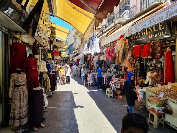 Kemeraltı Bazaar