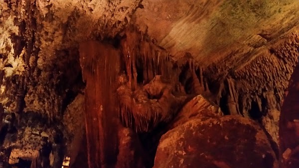 Grand Caverns