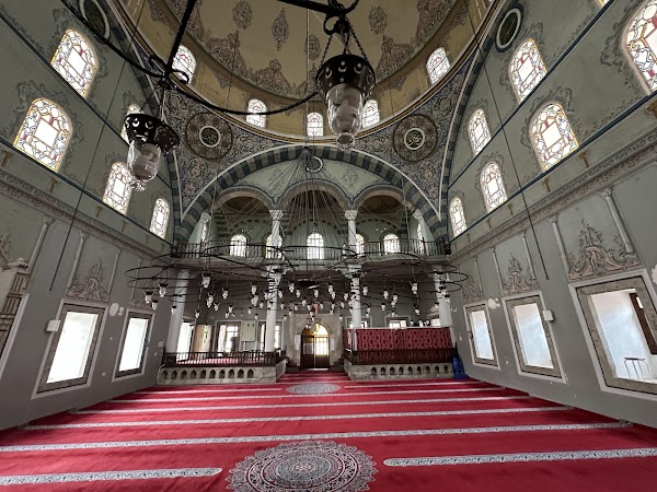İzzet Pasha Mosque