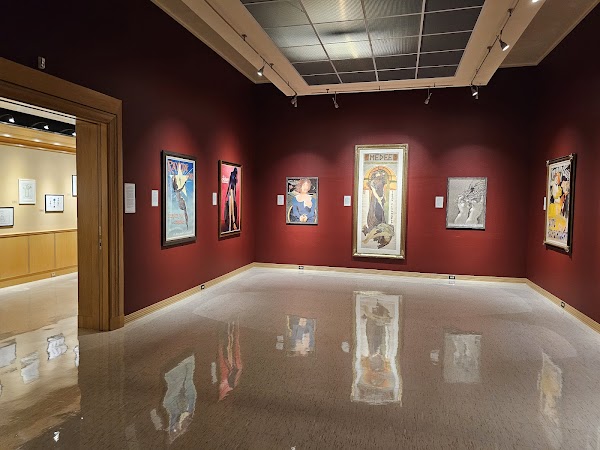 R.W. Norton Art Gallery