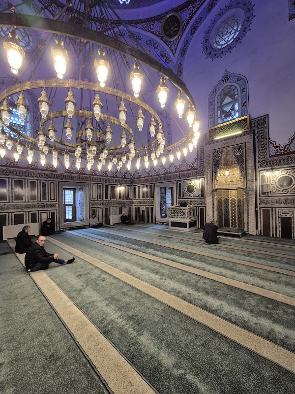 Çoban Mustafa Paşa Camii
