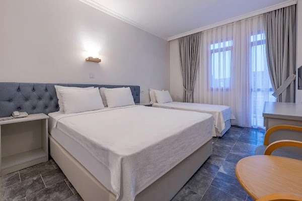 Hanedan Beach Hotel