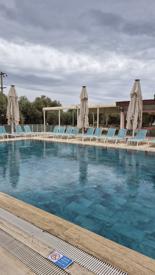 Hanedan Beach Hotel
