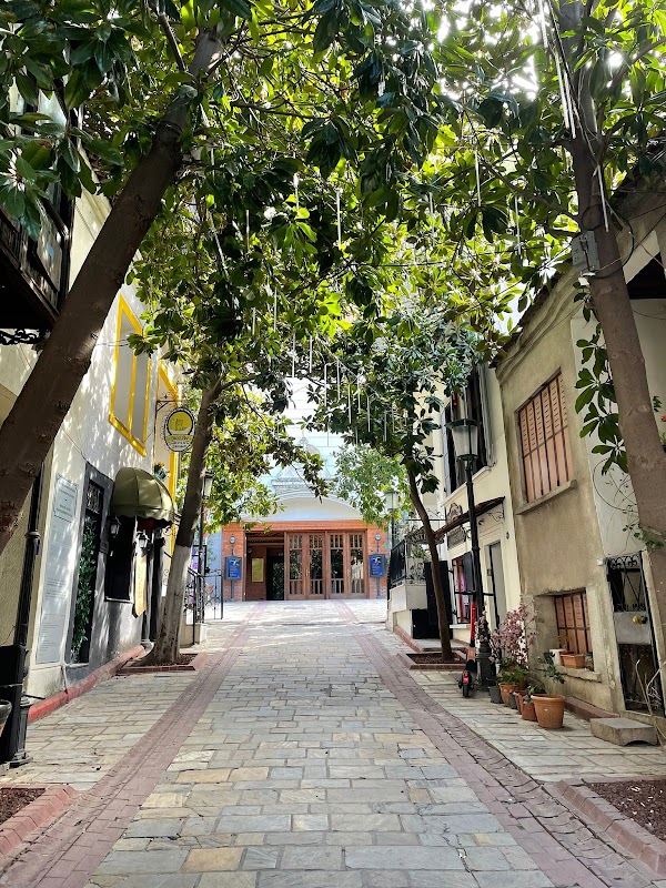 İzmir Historical Elevator Building
