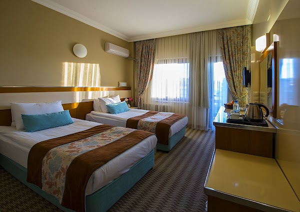 Iris Hotel