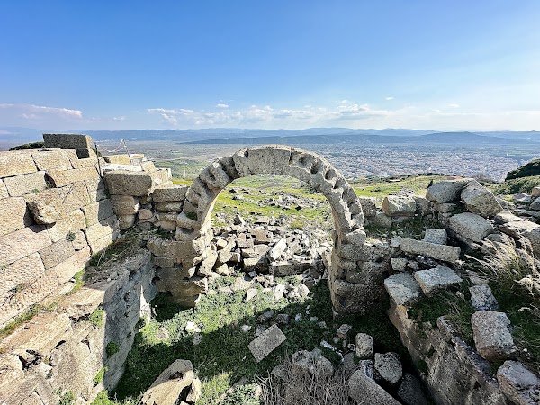 Akropolis ve Pergamon