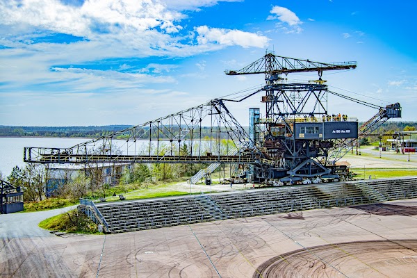 FERROPOLIS - City of Iron
