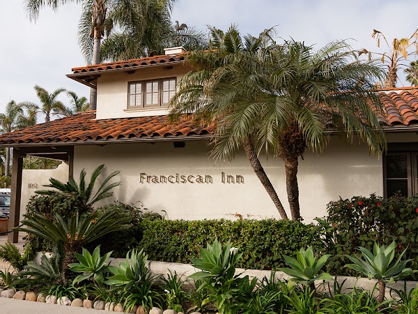 Franciscan Inn & Suites