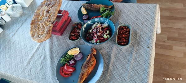 GÖLBAŞI RESTORAN CAFE GÖLHİSAR