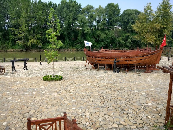 Yalı Sevgi Parkı