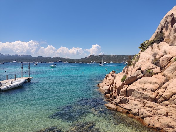 Capriccioli beach (East)