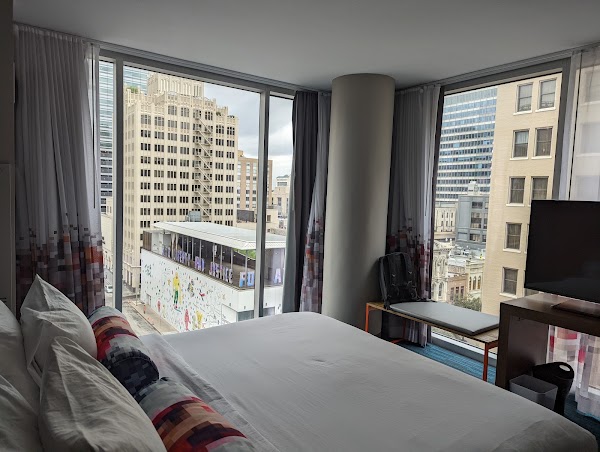 Aloft by Marriott Austin Downtown