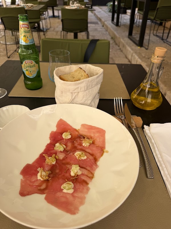 Restaurant Labrax - Fish & Wine bar
