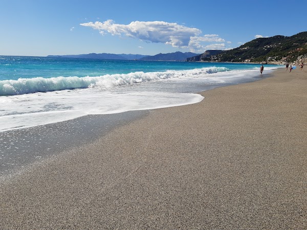 Spiaggia libera di Varigotti