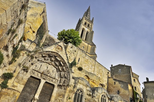 Monolithic Church of Saint-Emilion