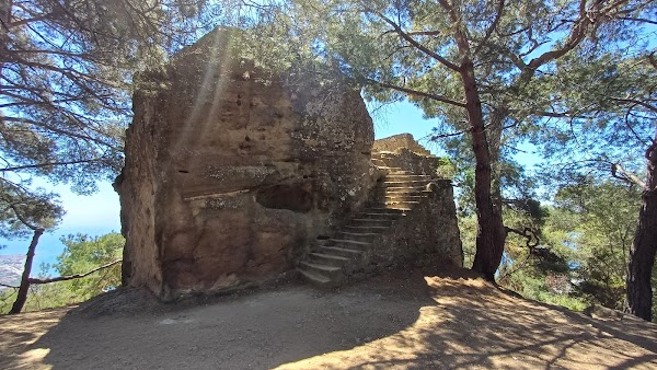 Zeus Altarı Girişi