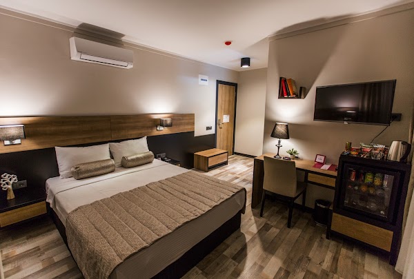 Kalevera Hotel
