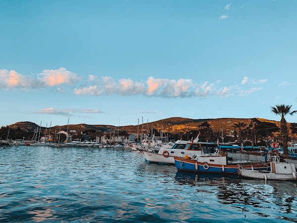 Eski Foça Marina