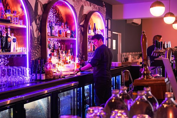 The Rabbit - All-Day Menu & Cocktail Lounge