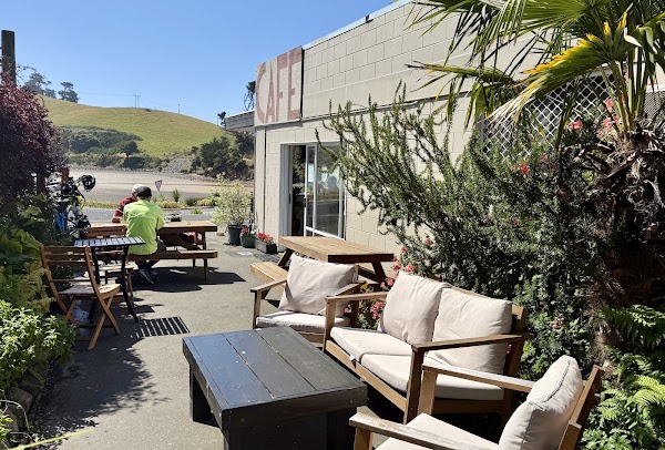 Cove Cafe