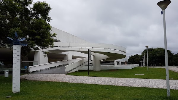 Museu Oscar Niemeyer | MON
