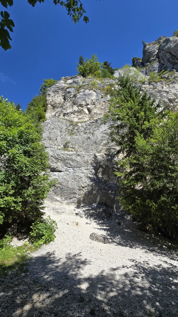 "Saint Anne" Rock