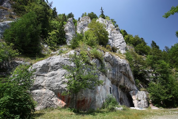 "Saint Anne" Rock