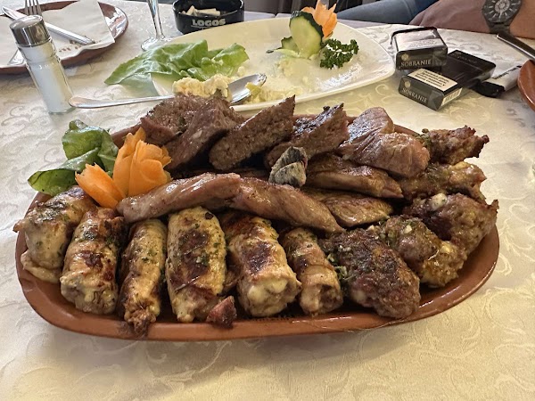 Kafana Mrak