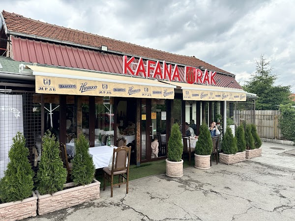Kafana Mrak