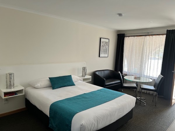Keith Motor Inn