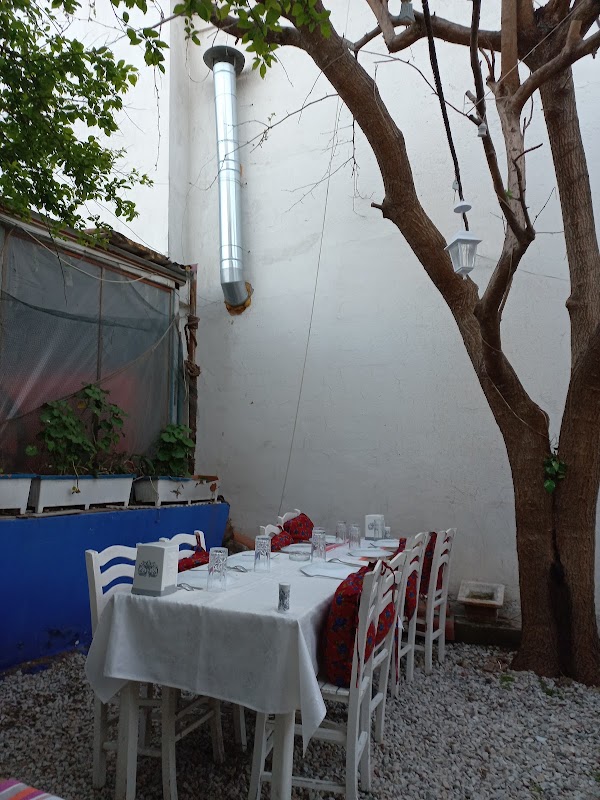 Lal Girit Mutfağı