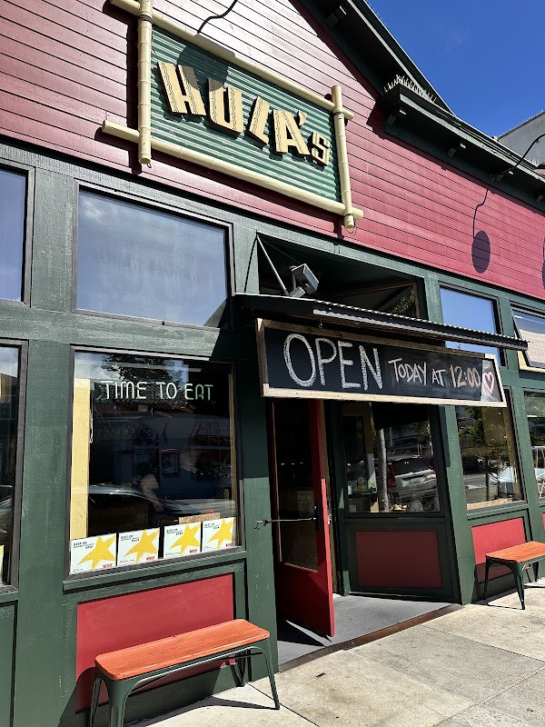 Hula's Island Grill
