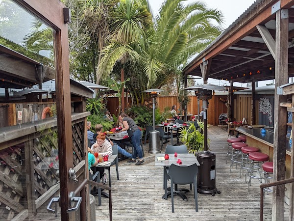 Hula's Island Grill