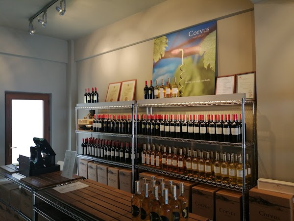 Corvus Vineyards