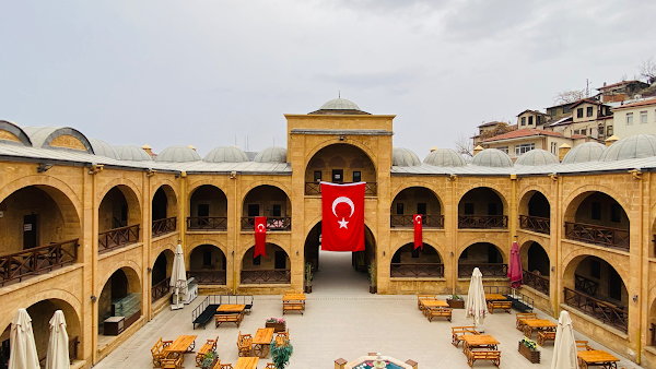 Suluhan Nasuh Paşa Hanı