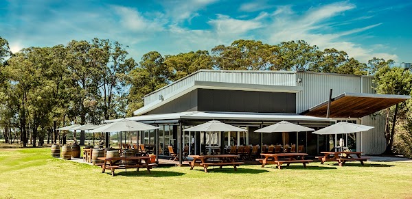 Narkoojee Winery and Restaurant