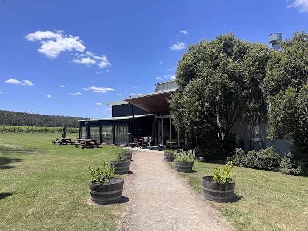 Narkoojee Winery and Restaurant